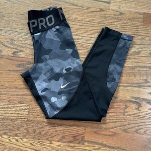 Nike Pro Leggings